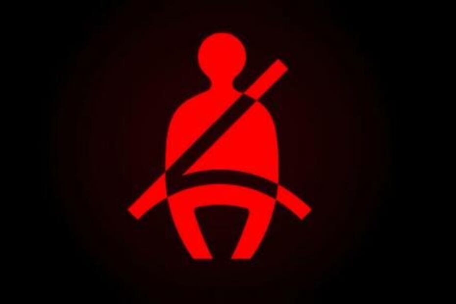 ¿Qué significan las luces del tablero de tu coche?