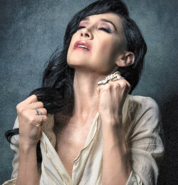 Susana Zabaleta, la "Morticia Addams" de la vida real, cumple 58 años