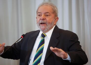Rousseff puede evitar destitución: Lula