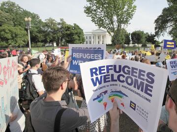 Gobierno de EU cancela viajes a refugiados que habían sido aprobados para entrar al país; suspensión seguirá hasta nuevo aviso