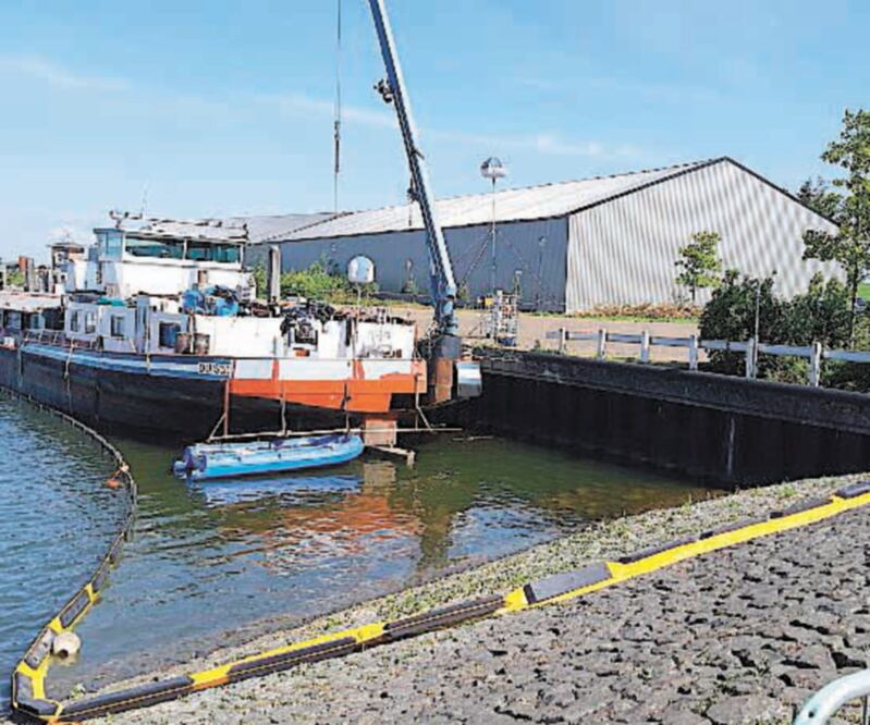 Durante el hallazgo del narcobarco en 2019, la policía encontró, entre otros, ocho onzas de cristales de metanfetamina. CORTESÍA