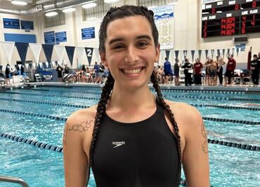 Nadadora trans rompe récord universitario en Nueva Jersey y desata controversia en redes sociales
