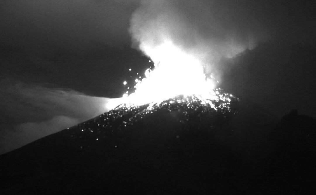 Imagen en tiempo real de la actividad del volcán Popocatépetl. Foto: Webcams de México