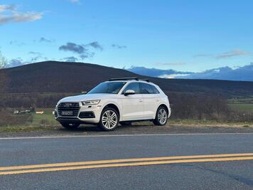Olvida un AirTag en su auto y lo descubre en otro continente