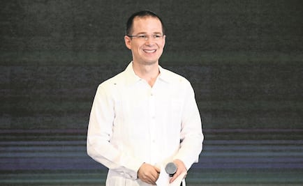 Anaya y banqueros urgen a apostar por mayor inversión