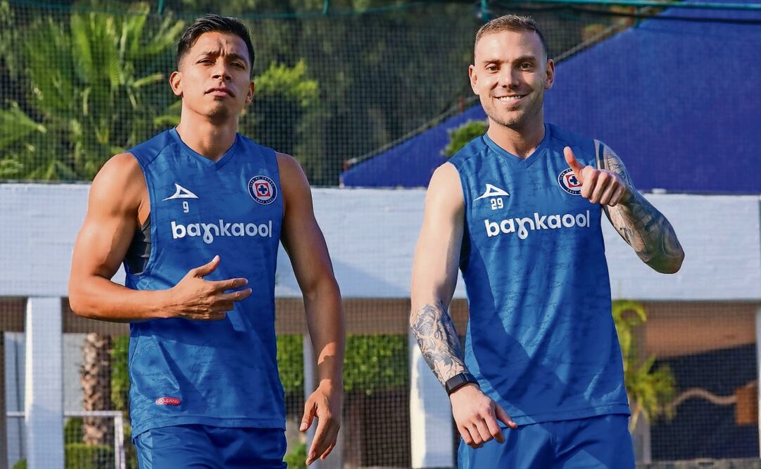 Van por el primer golpe, para llegar al objetivo mayor. Foto: Club Cruz Azul