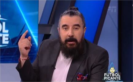 Álvaro Morales tunde a la afición de Chivas: Deberían llorar porque llevan 14 torneos sin título