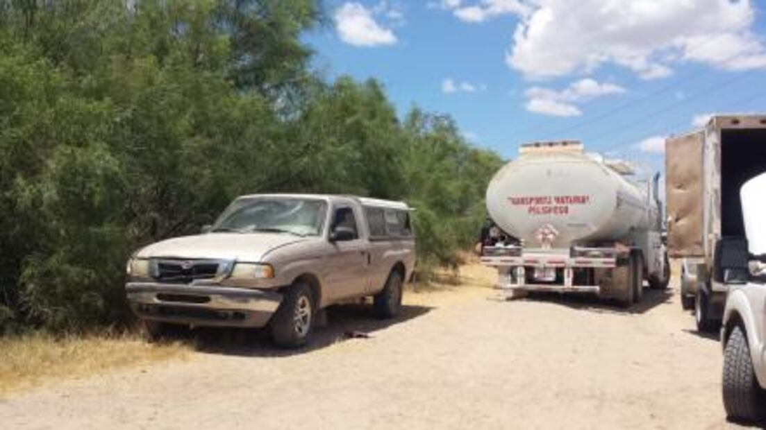 Aseguran 5 mil 400 litros de combustible en Tamaulipas