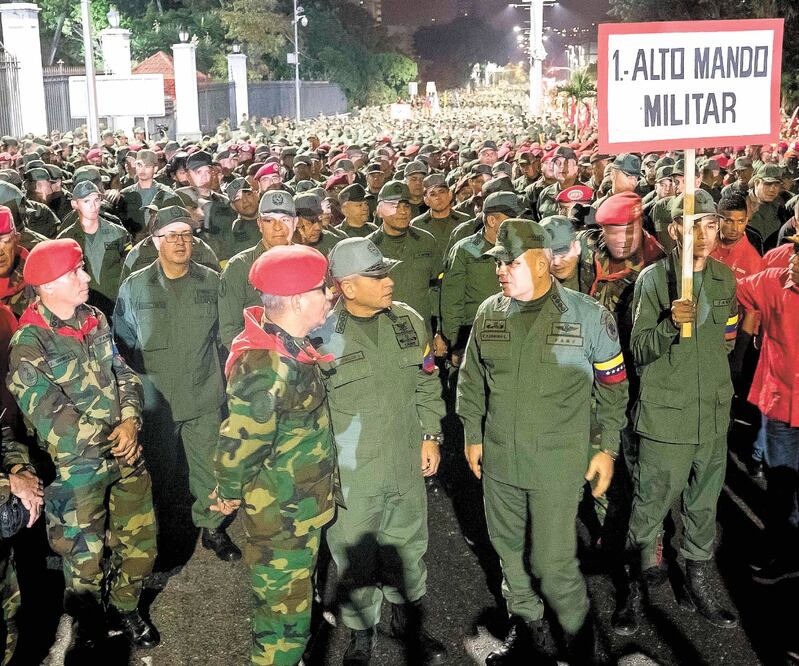 Hechos. El presidente venezolano, Nicolás Maduro, reincorporó a la milicia como una fuerza especial. MIGUEL GUTIÉRREZ. EFE