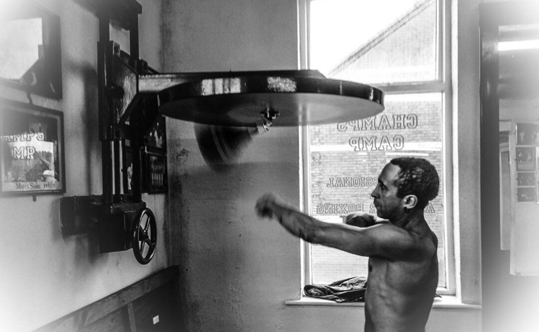 "El Mago", fotografía del panameño Humberto Velez. (FOTO: tomada de museodeartecarrillogil.com)