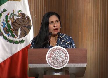Se detuvo el desmantelamiento del Estado mexicano: senadora Rivera al conmemorar Constitución de 1917