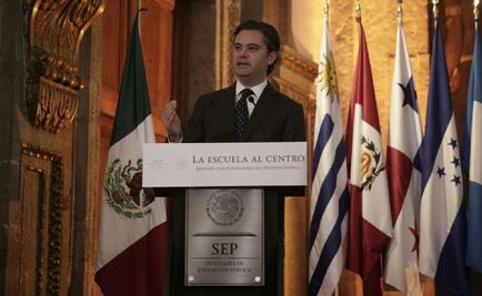 Habrá asesores para gestión y supervisión en escuelas