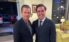 Peña Nieto es captado en México; exsecretario político municipal de Ixtapan de la Sal se toma foto con él
