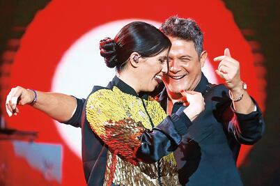 Sanz defiende ahora a Javiera Mena