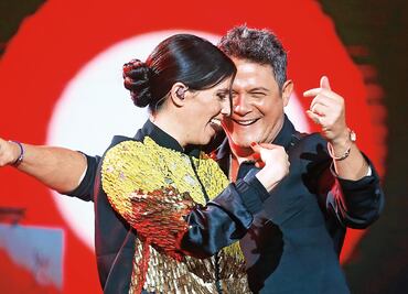 Sanz defiende ahora a Javiera Mena