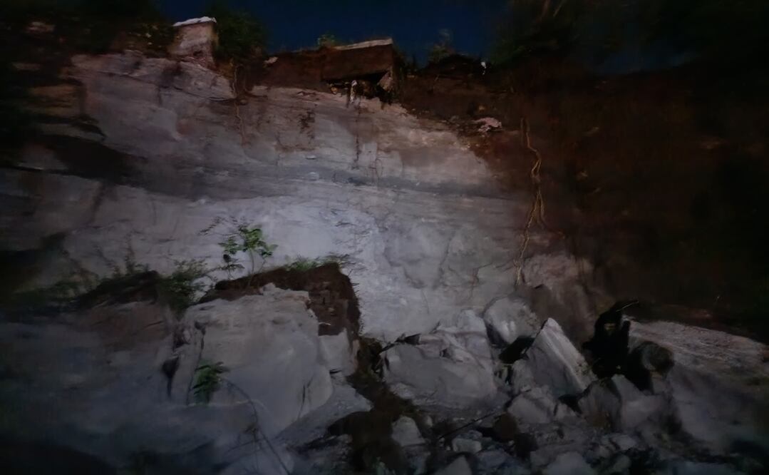 Derrumbe panteón de Cuernavaca. Foto: Especial