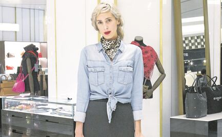 Rocío García disfruta de ser una diva en Blue Demon