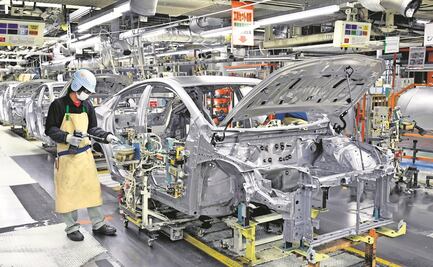 Gasolina cara impulsará venta de híbridos: Toyota