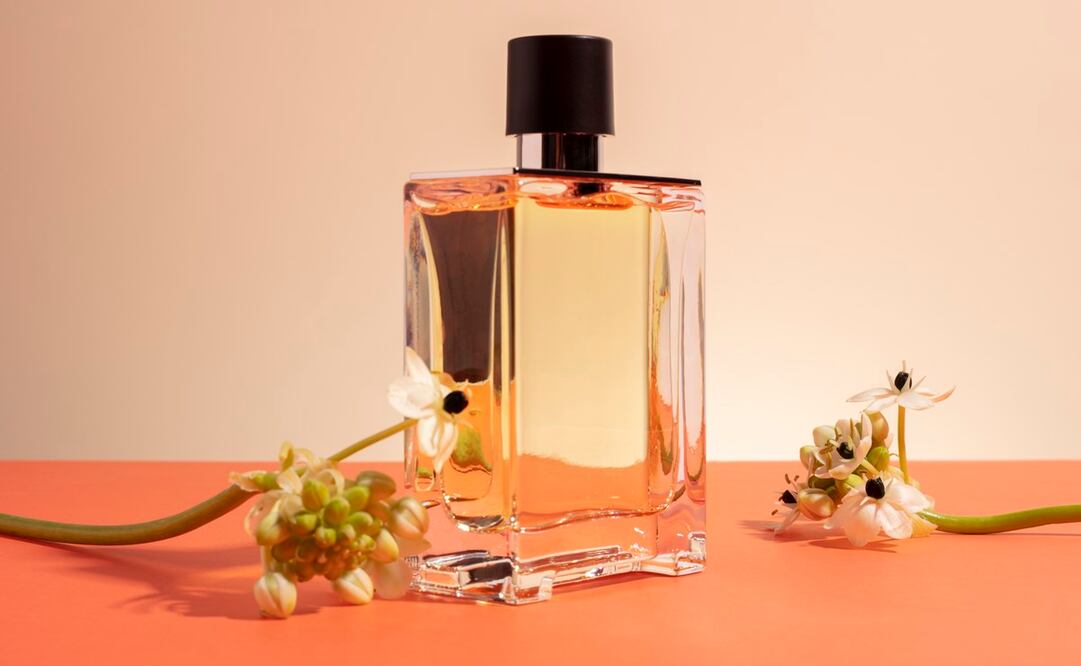 El perfume también puede disminuir su duración por el calor y factores ambientales. Foto: Freepik