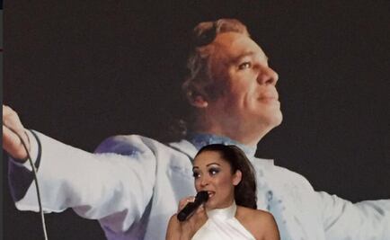 Corista no vio enfermo a Juan Gabriel en su último show