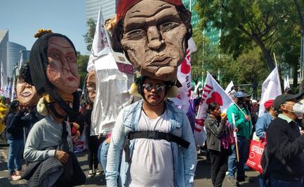 "Venimos a apoyar a nuestro viejito": simpatizantes de AMLO marchan al Zócalo
