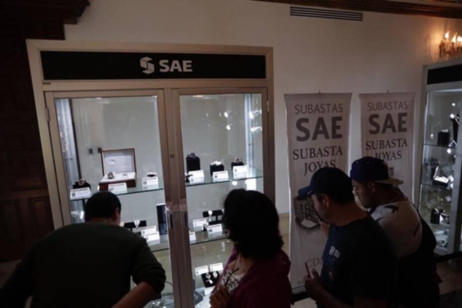 Exhiben en Los Pinos joyas incautadas al crimen organizado