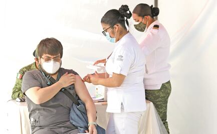 Aplican 39 mil vacunas Covid a personal de salud