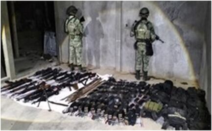 Elementos del Ejército detienen a 14 civiles armados en Sinaloa; decomisan 19 armas largas