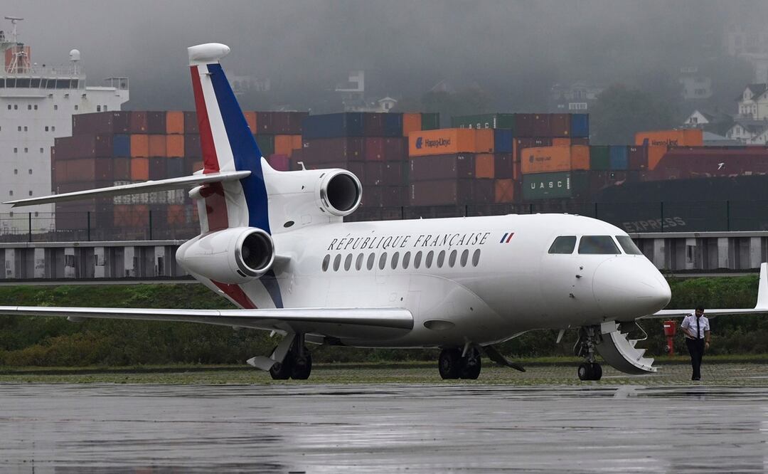 Un avión con la delegación francesa llega al aeropuerto del fabricante de aviones Airbus. Foto: Ilustrativa. EFE