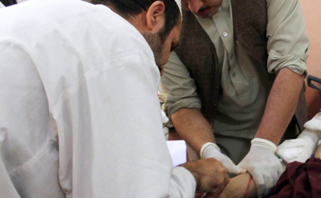 Afganistán: hospitalizan a 50 estudiantes por intoxicación masiva