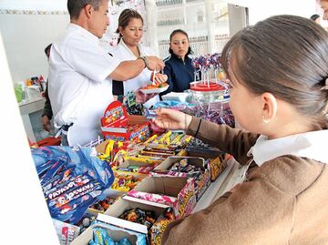 Adiós a la comida chatarra en escuelas públicas; a partir de marzo del 2025 quedará prohibida