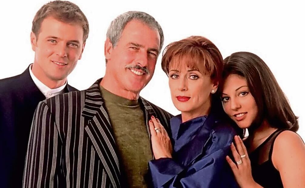 El privilegio de amar (1998). Fotos: Televisa y Archivo / EL UNIVERSAL