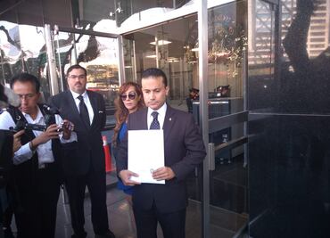 Magistrado venezolano pide a PGR detener a Maduro cuando arribe a México