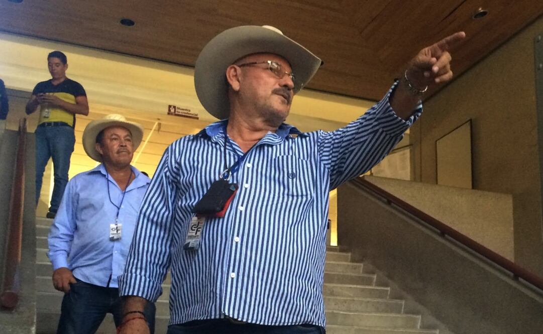 Hipólito Mora, también productor de limón en la región de Tierra Caliente, reconoció que el hecho de que le incumplieran con el compromiso pactado le dolió. (FOTO: Carlos Arrieta. EL UNIVERSAL)