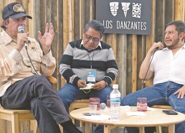 Rinden homenaje a Huberto Batis en la Feria del Libro de Oaxaca
