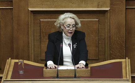 Elige Grecia a una primera ministra interina