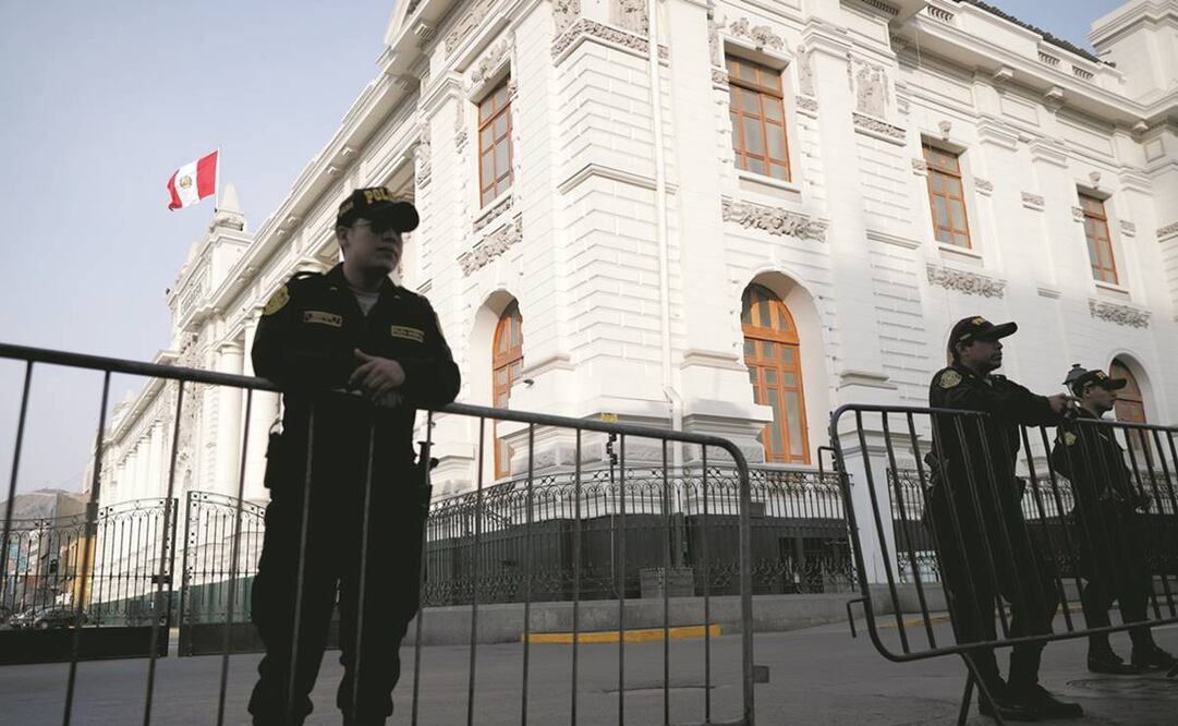 Internacionalistas comentaron que el gobierno peruano puede escalar en su ruptura diplomática con México.