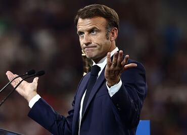 Emmanuel Macron promulga nueva ley migratoria en Francia