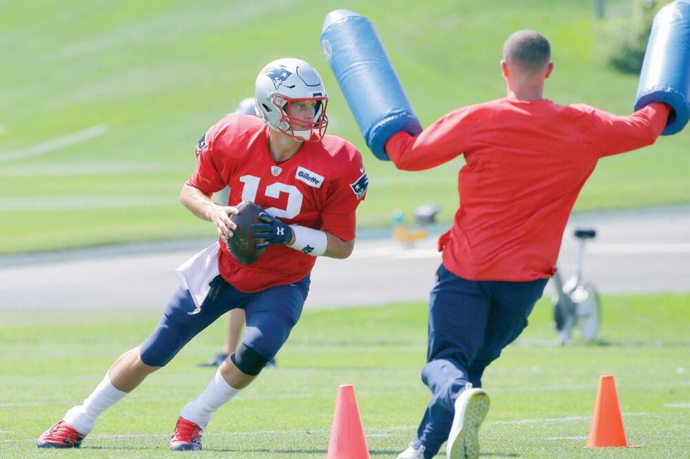 El quarterback de Patriots encara la nueva temporada con 41 años. Foto: STEVEN SENNE. AP