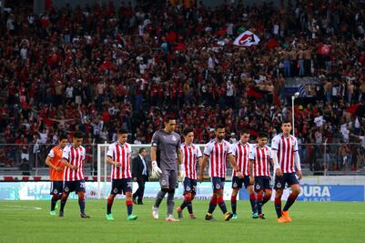 Jugadores de Chivas no asisten a pruebas médicas