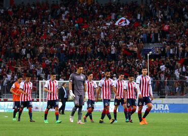 Jugadores de Chivas no asisten a pruebas médicas