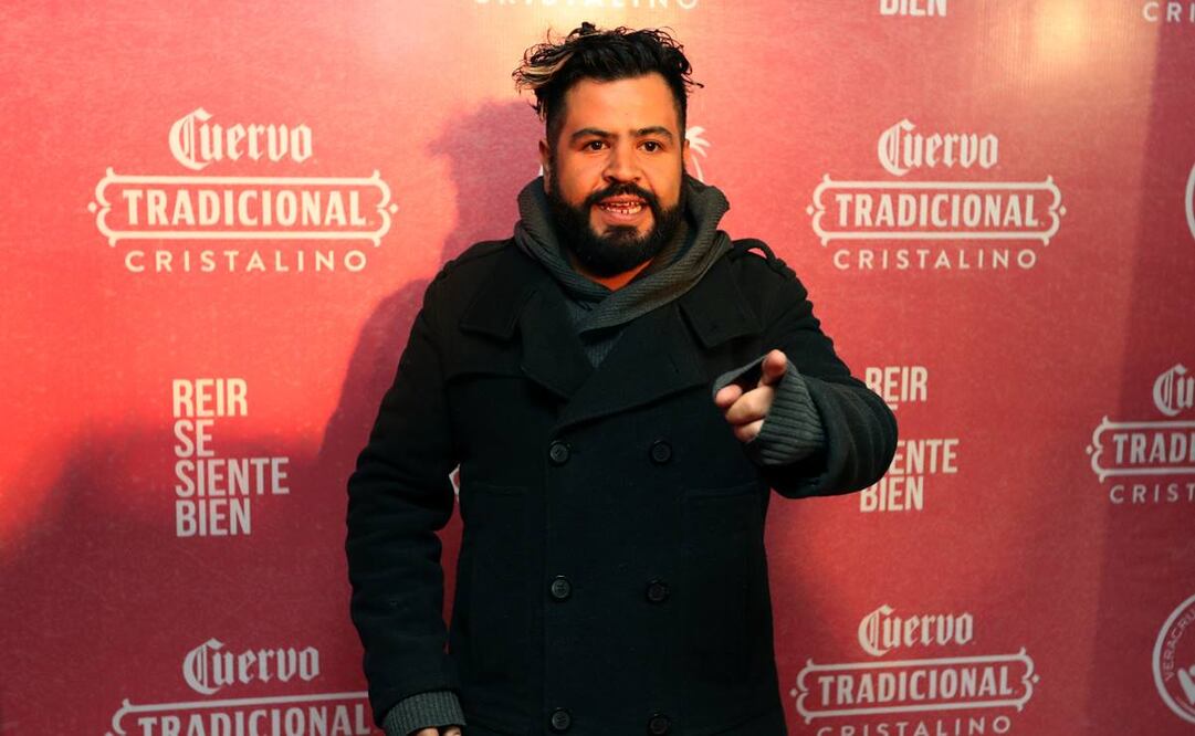 El comediante, quien hace uso del humor negro, sugiere la posibilidad de que Rock no supiera de la alopecia que padece Jada.