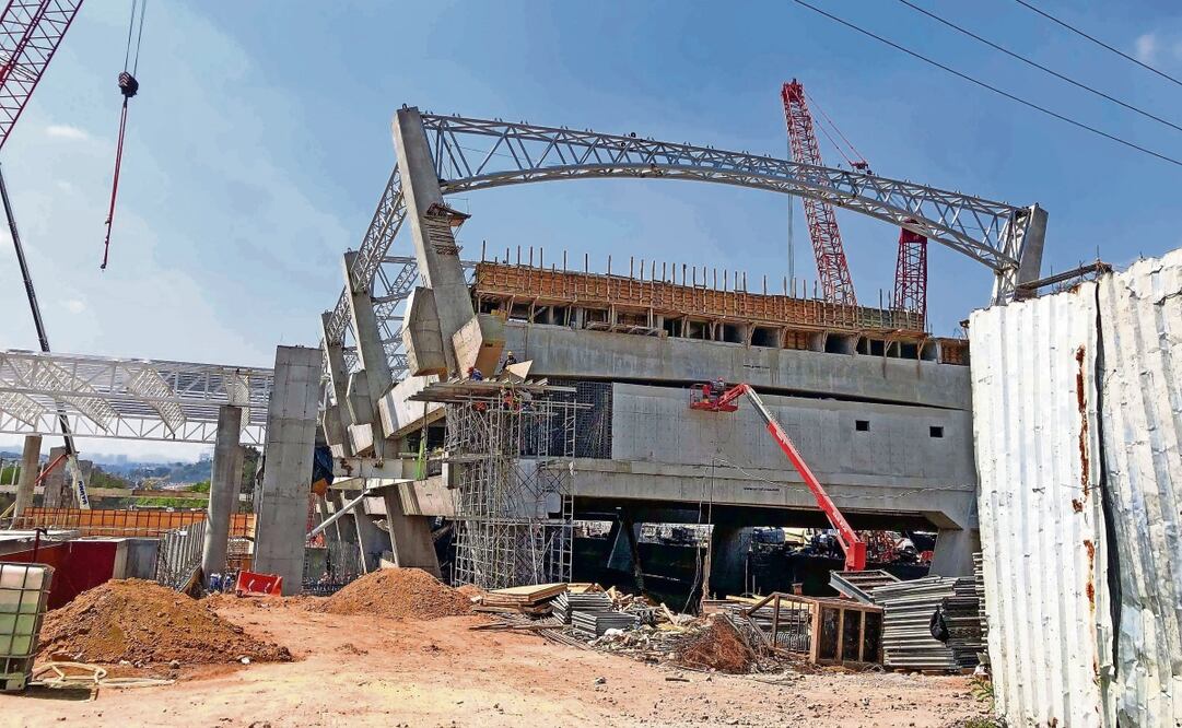 Actualmente siguen en construcción las estaciones Vasco de Quiroga y Observatorio del Tren Interurbano, en el tramo que corresponde a la Ciudad de México.  Foto: Archivo EL UNIVERSAL