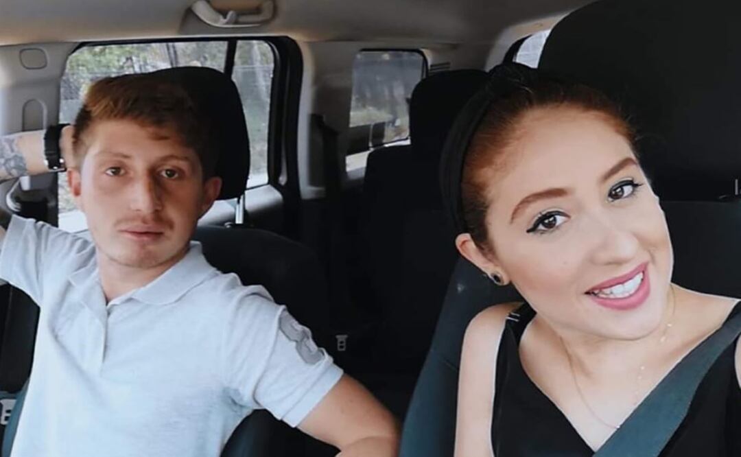 Octavio Ocaña y su hermana Bertha.