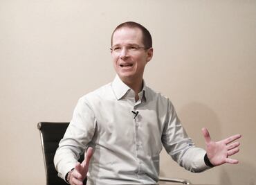 Legisladores del PRD avalan versión de supuesto hackeo ruso