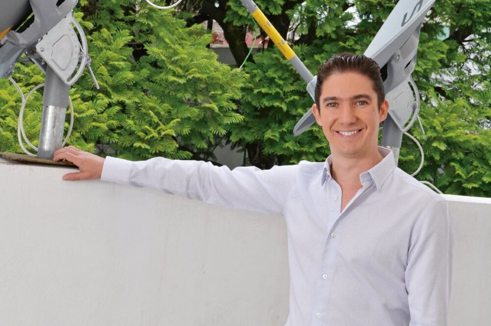 Bruno Pruneda, director general de StarTV, aseguró que la oferta de la empresa es irreverente por llegar a comunidades donde otros no van. (CORTESÍA)