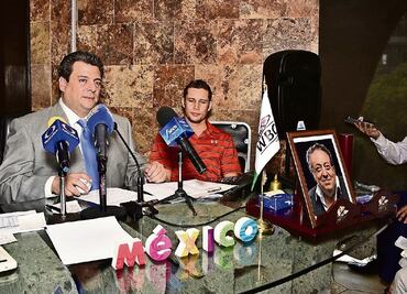 Sulaimán felicita a González y Cuadras