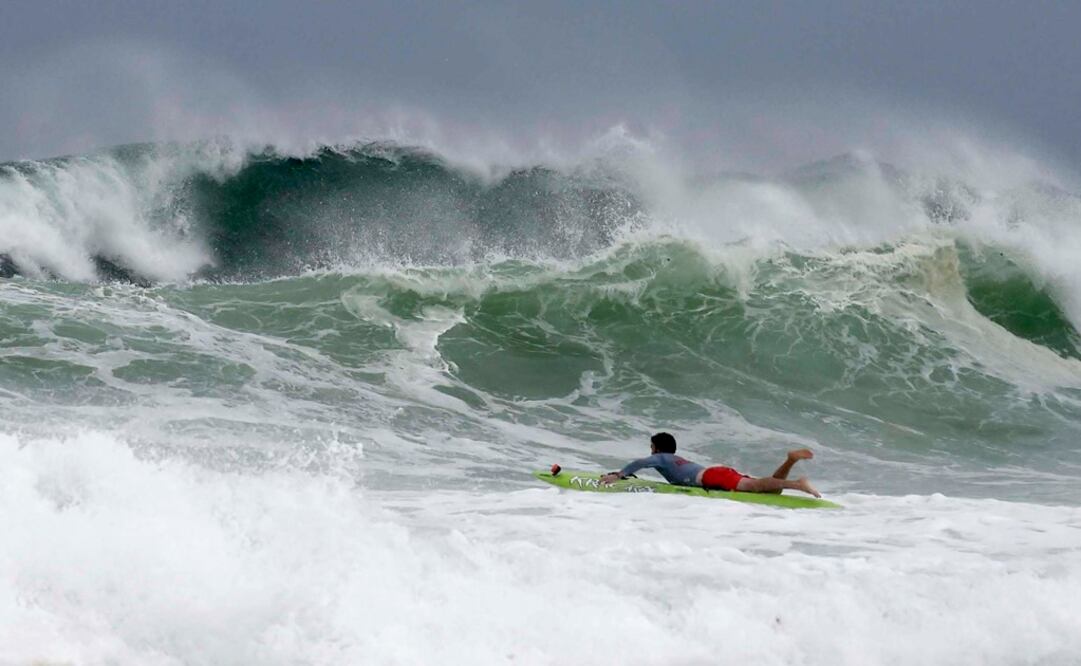 Hay un aviso de huracán en efecto desde la desembocadura del río Pearl a la frontera entre Alabama y Florida (Foto: AP)