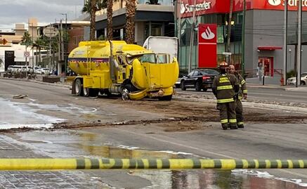 Detienen a sujeto que robó pipa de gasolina en Hermosillo; policía disparó a las llantas en plena persecución