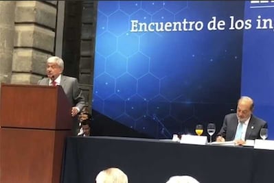 Nadie nos amenazará con cerrar fronteras y construir muros: AMLO